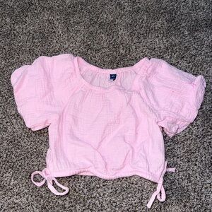 Old navy light pink puff sleeve top